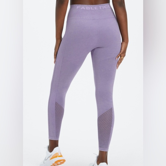Fabletics Sync Seamless High-Waisted 7/8 Legging in Washed Violetta Purple - Picture 2 of 5